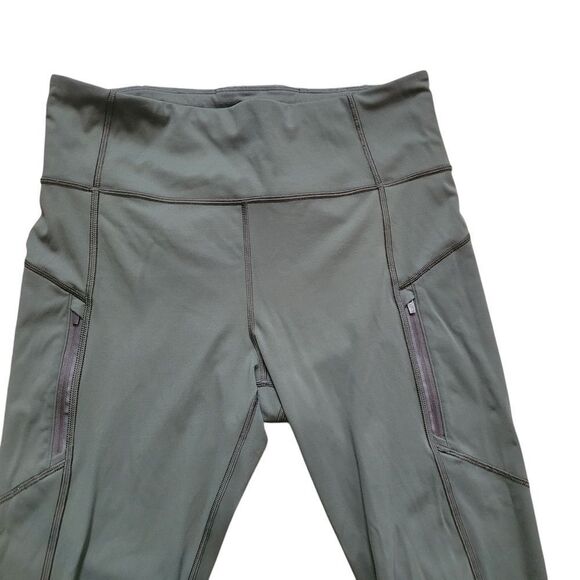 High-Waisted Green Leggings - Picture 4 of 7